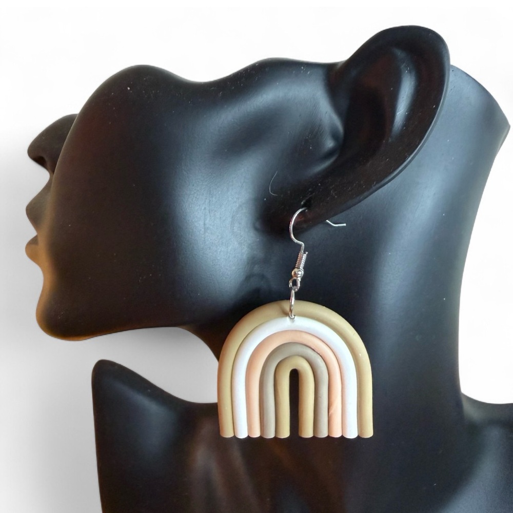 Fashion Jewelry Polymer Clay Neutral Rainbow Dangle Earrings
NWT